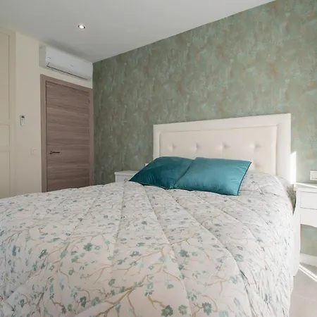 Gallery Holiday home